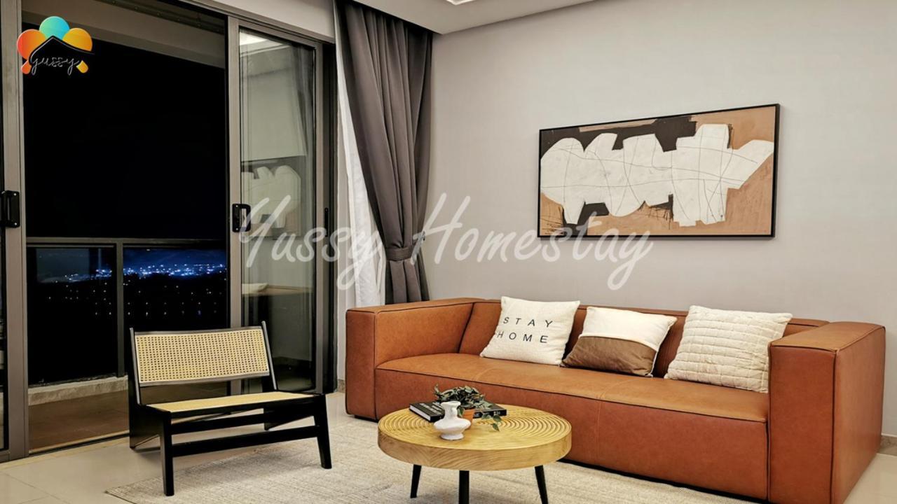 Yussy 2 Bedrooms Condo At R&F Princess Cove Johor Bahru Kültér fotó