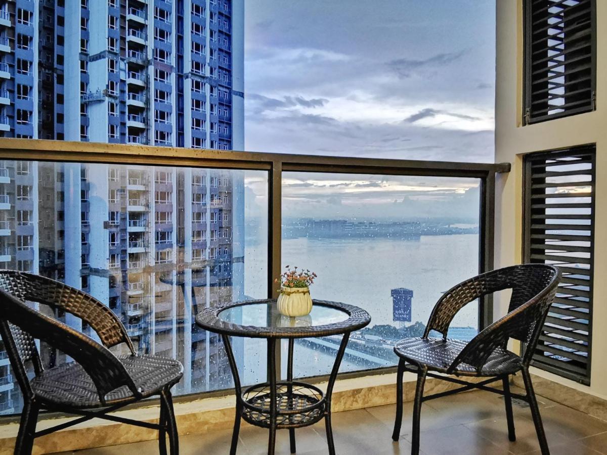 Yussy 2 Bedrooms Condo At R&F Princess Cove Johor Bahru Kültér fotó